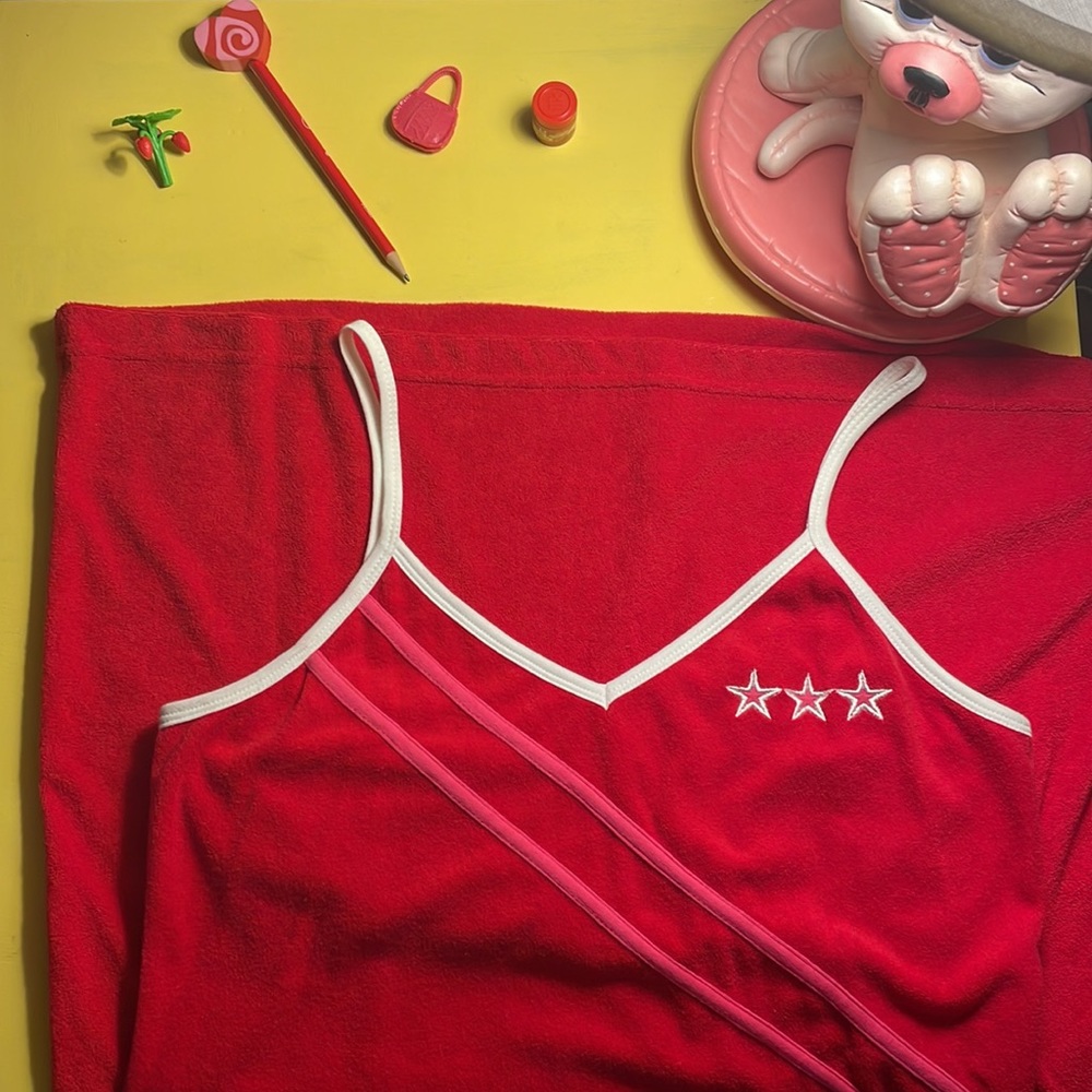 725 ORIGINALS - Y2K brand red dress ⭐️ with built in bra